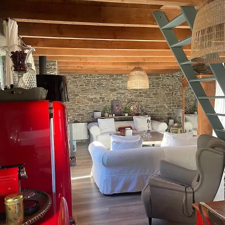 Maison De Charme Avec Terrasse Dans Le Bourg Proche Des Lacs Holiday home