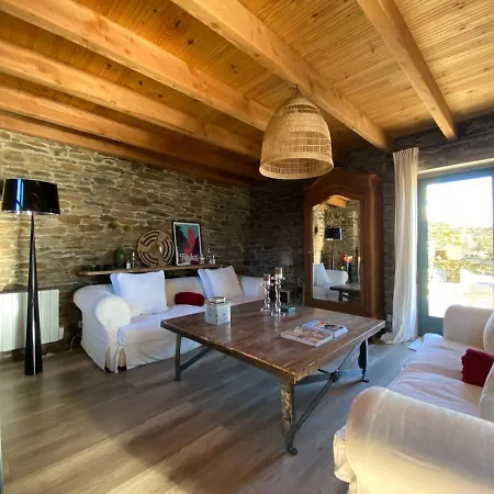 Maison De Charme Avec Terrasse Dans Le Bourg Proche Des Lacs Segur